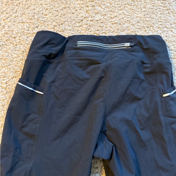 Athleta Cropped Leggings - Picture 5 of 8